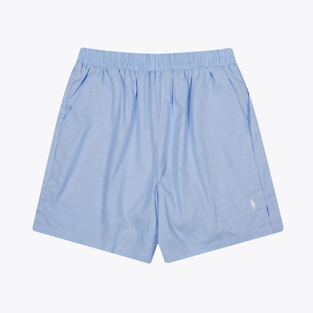 P210 White background picture [High-end quality] Style number: 25052# Color: Navy blue/off-white/light khaki/ice blue/dark khaki Size: S to XL - Ralph Lauren/Ralph Lauren 25SS Summer hot item high-quality lazy old money style linen couple style five-point shorts - originality restoration 105% cotton blended bamboo linen on the face Super soft nylon elastic in the same color ✅ - 100% restored workmanship Short five-point version, double-layered inside and outside to prevent exposure, double stitching to cover the independent waistband ✅ - Professional washing before the car, the texture of the fabric is tight and soft ✅ - RL/Ralph Lauren linen shorts are simply a summer savior. The linen material allows every pore to breathe freely, say goodbye to sticky heat. Walking on the road, the wind blows, and the heat all over the body is instantly smoothed away. The bamboo texture is natural and unique, simple and pure texture, full of laziness and old money style.